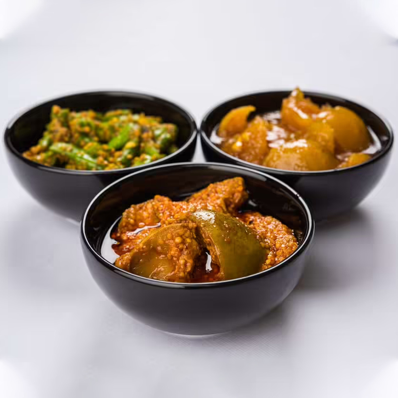 Pickles (ஊறுகாய் வகைகள் / Oorugai Varieties)